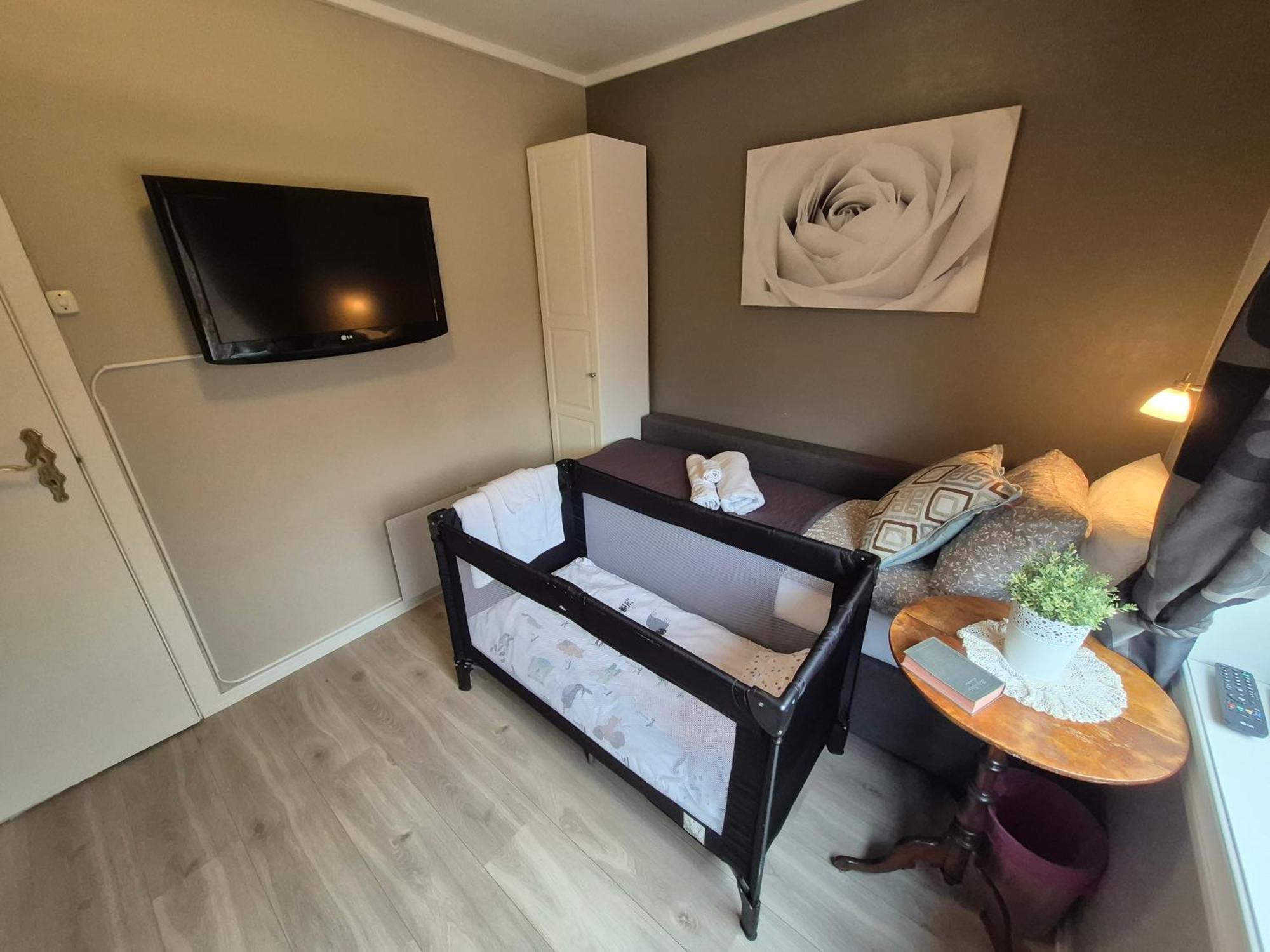 Appartamento Mormors Basseng Kristiansand Esterno foto